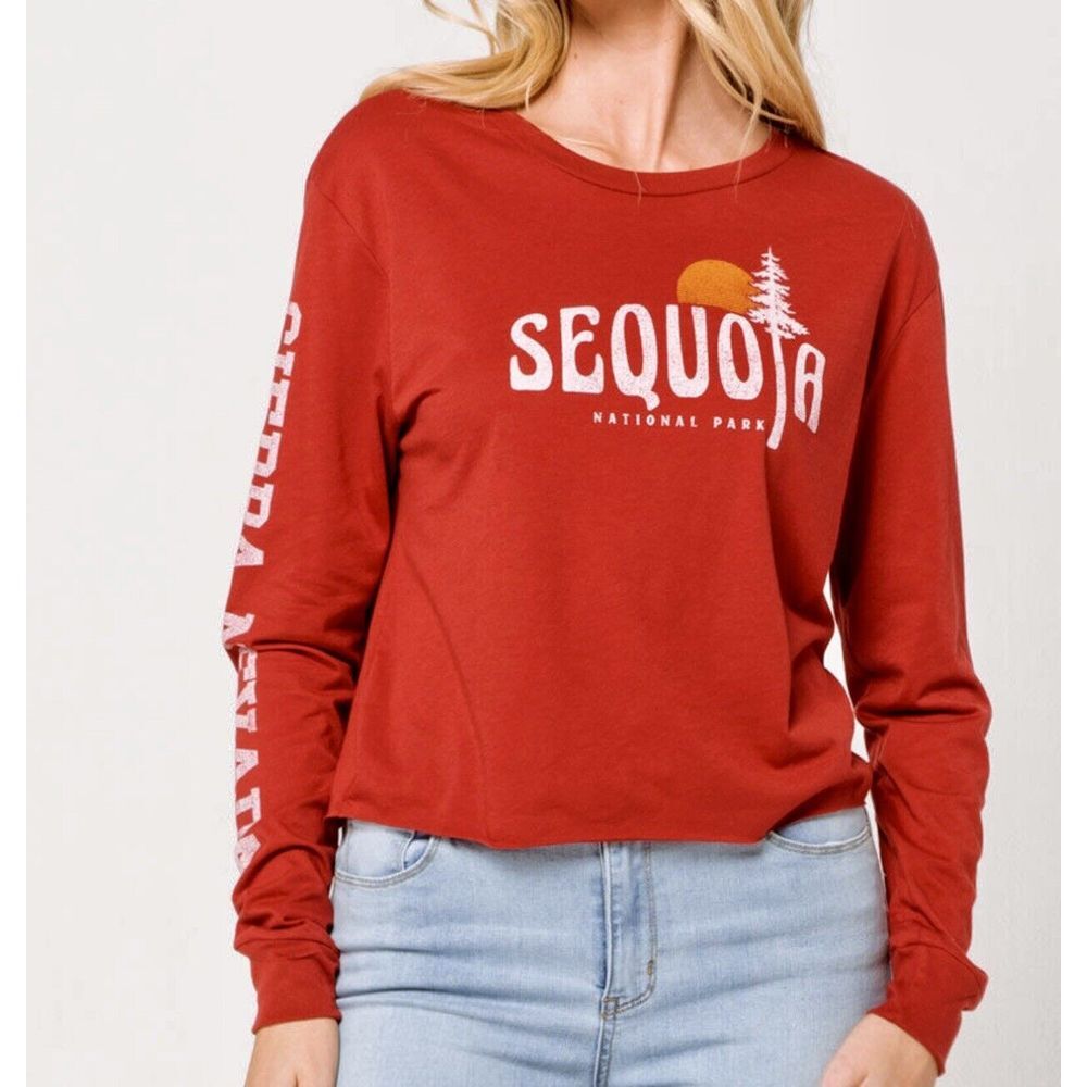 FULL‎ TILLY Women XS Red Sequoia National Park Cropped Tee Long Sleeves Nevada